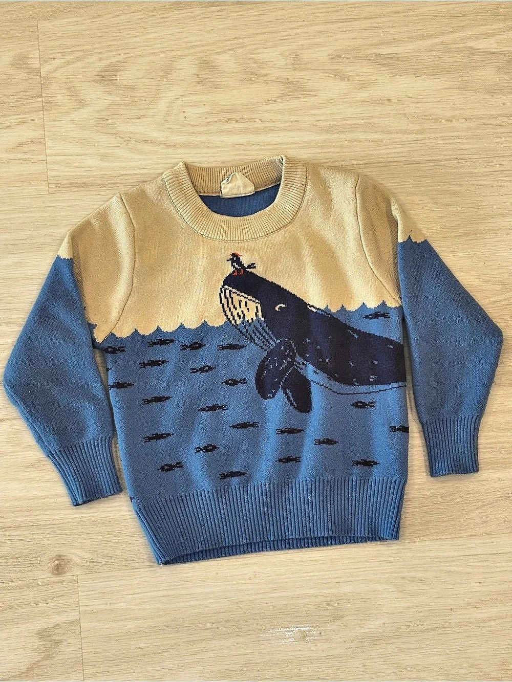WELLKIDS Kids whale Sweater Size 90 (18-24 Months) Like New
